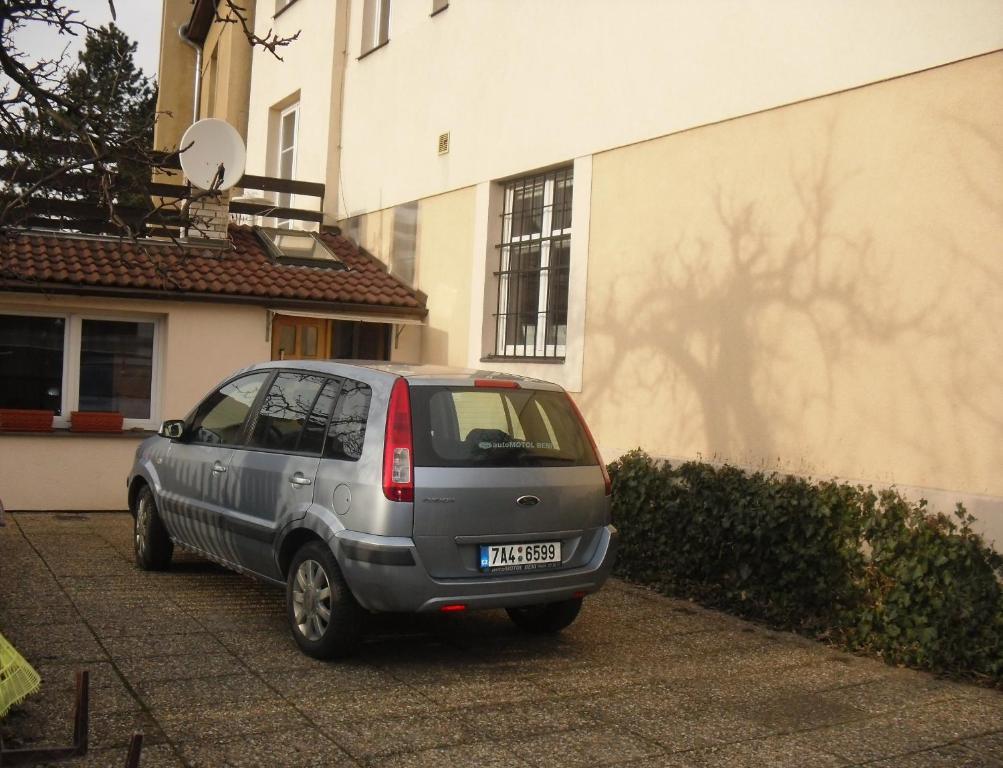Pension Hanspaulka Prague Exterior photo